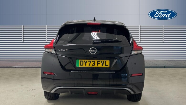 Nissan LEAF 110kW N-Connecta 39kWh 5dr Auto Electric Hatchback